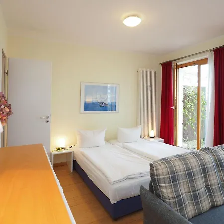 Kaiservillen - 1-raum-ferienwohnung Mit Terrasse Dg23 Appartamento *